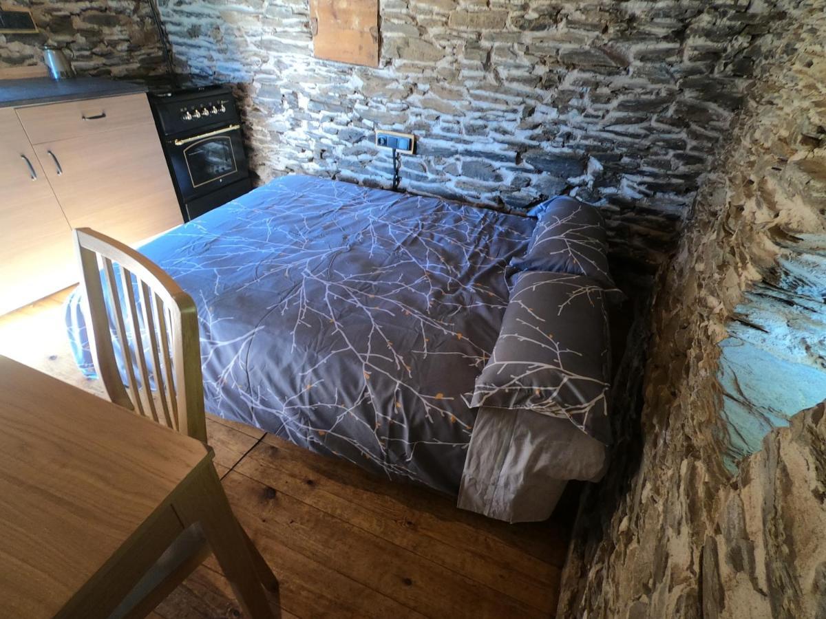 Hotel Bordes Pirineu, Costuix Areu Zewnętrze zdjęcie