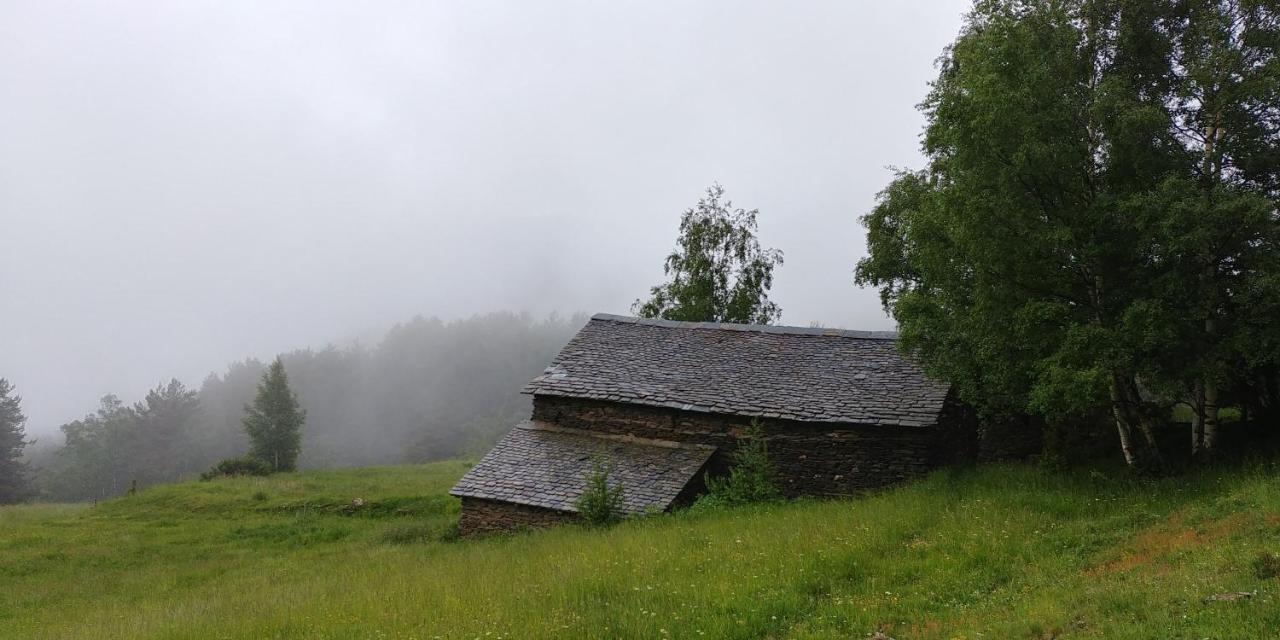 Hotel Bordes Pirineu, Costuix Areu Zewnętrze zdjęcie