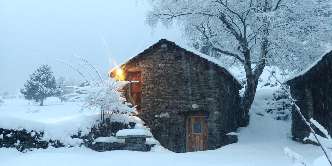 Hotel Bordes Pirineu, Costuix Areu Zewnętrze zdjęcie